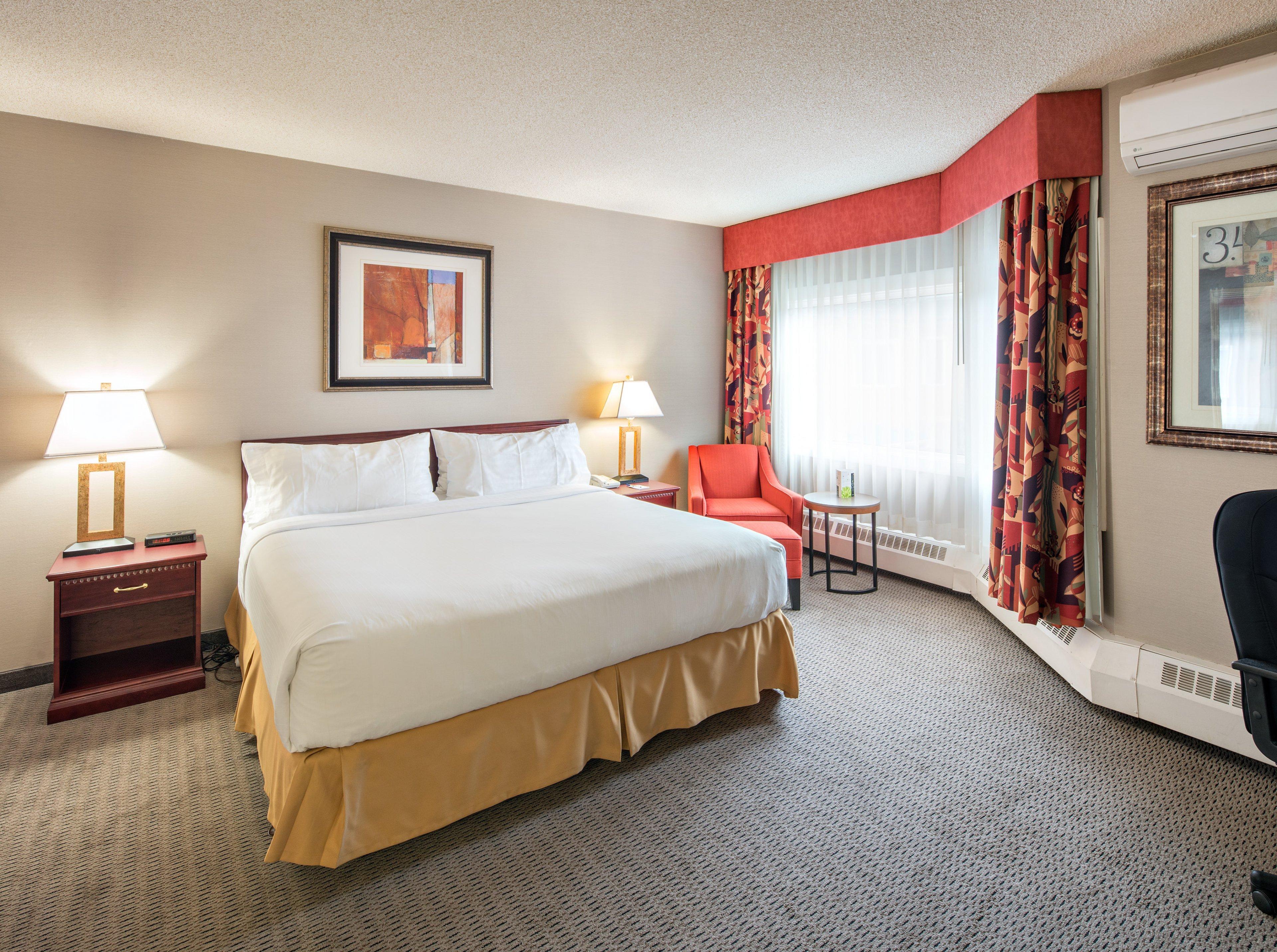 Holiday Inn Express Red Deer By Ihg Exterior foto