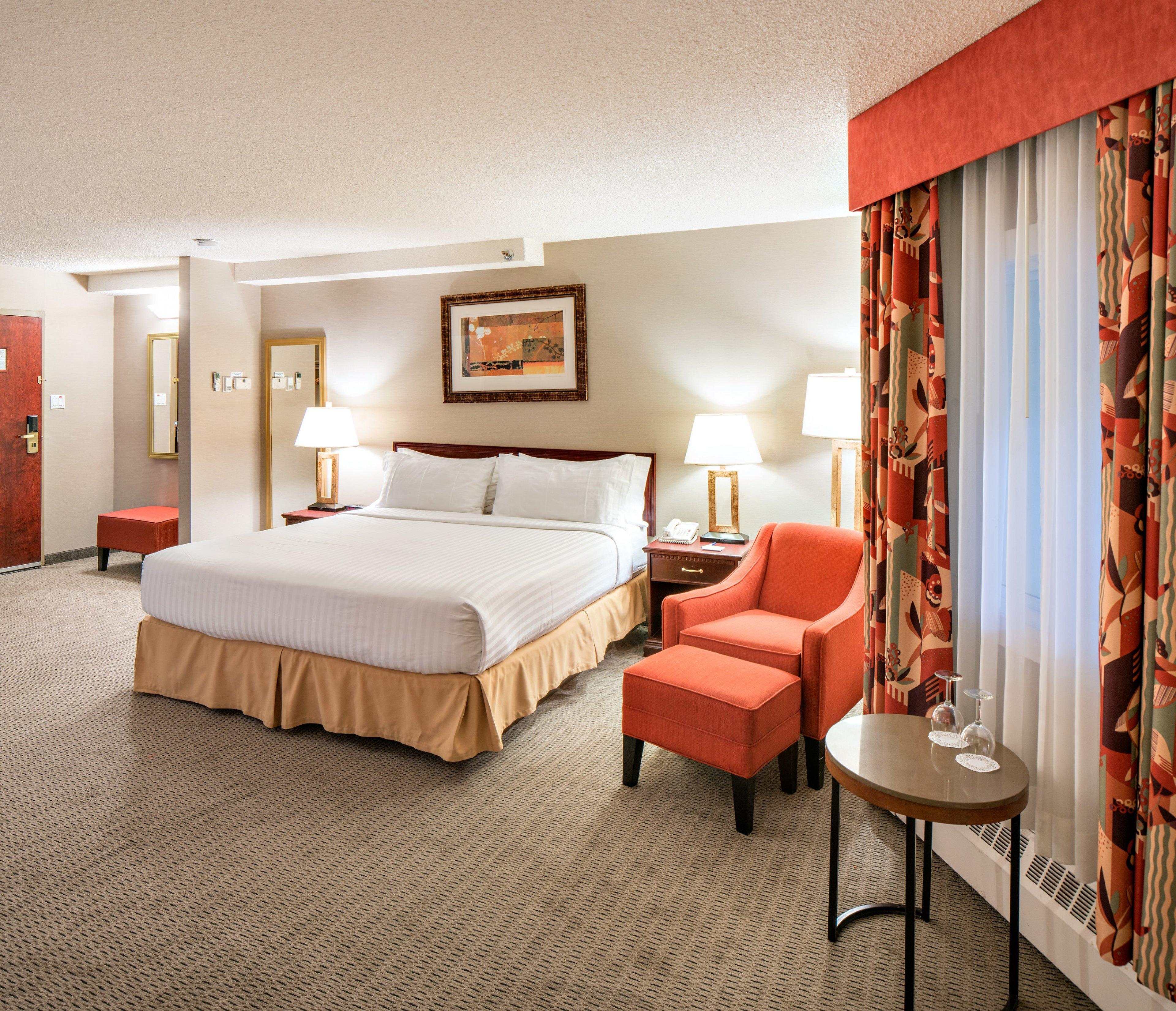 Holiday Inn Express Red Deer By Ihg Exterior foto