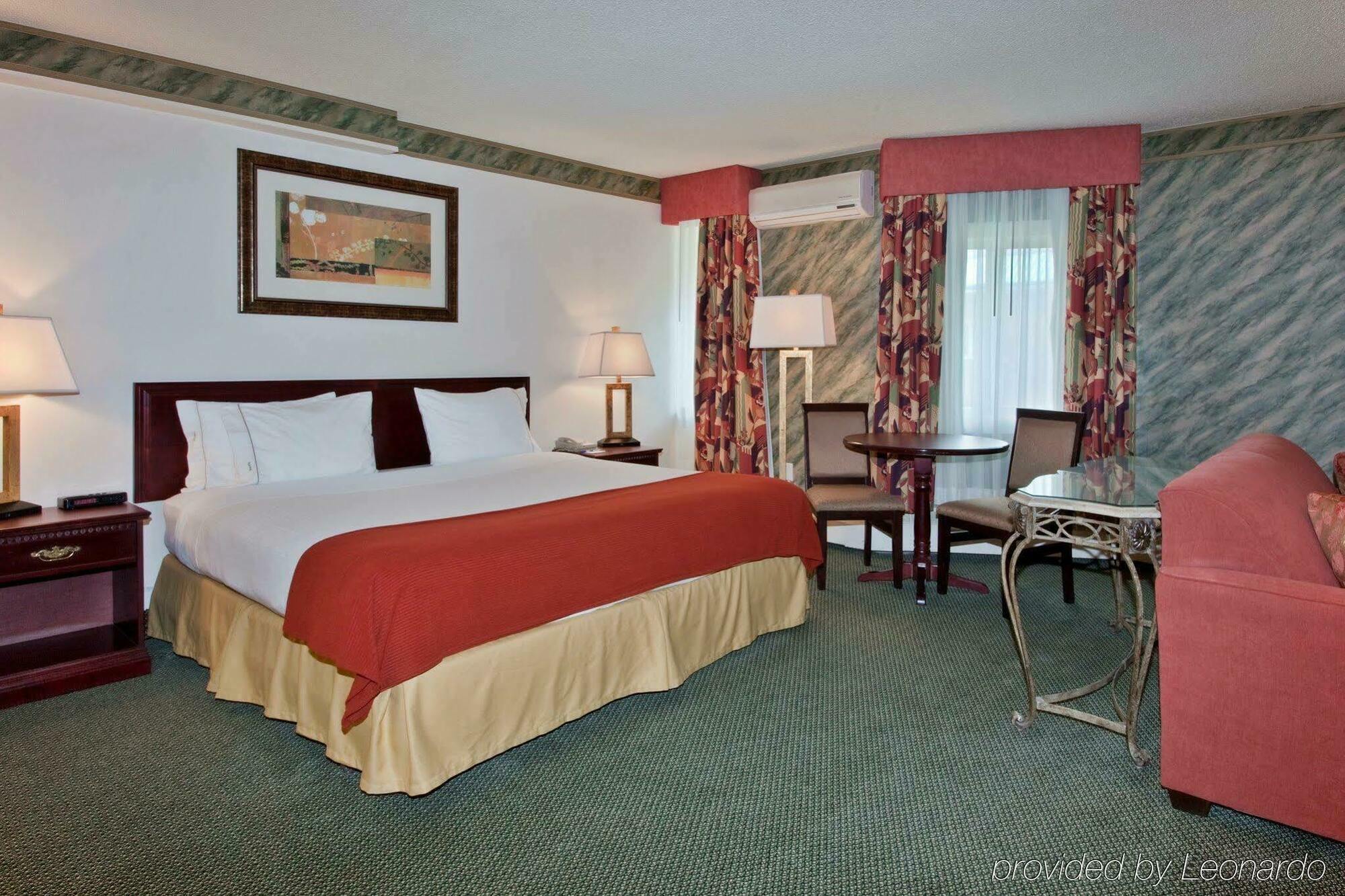 Holiday Inn Express Red Deer By Ihg Zimmer foto